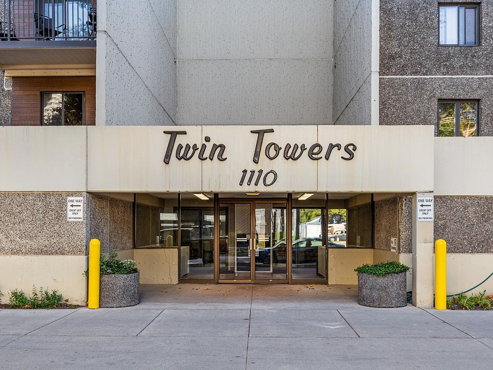 1st image of 1110 3rd Ave N APT 604E