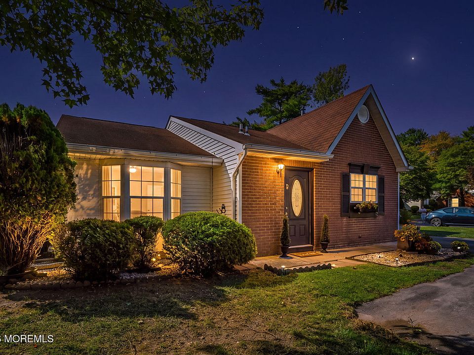 1st image of 34 Morden Close
