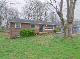 107 Wayside Rd, Oak Ridge, TN 37830