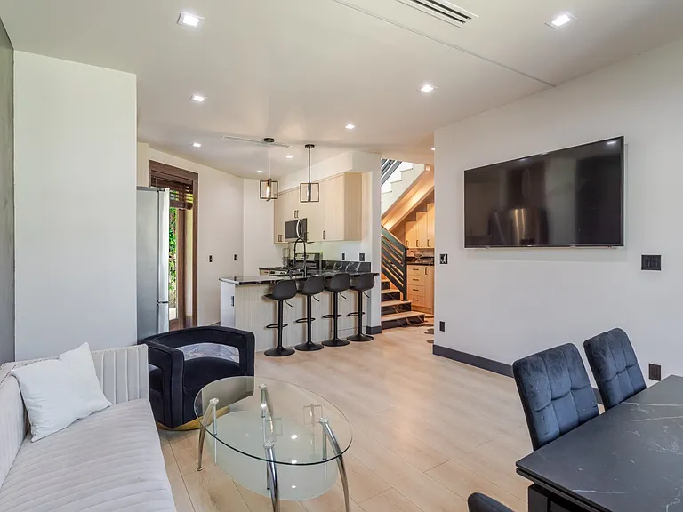 8250 Morse Ave — Photo 6