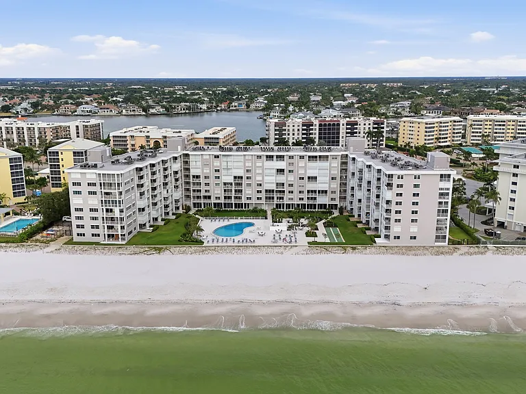 3443 Gulf Shore Blvd N #1 — Photo 39