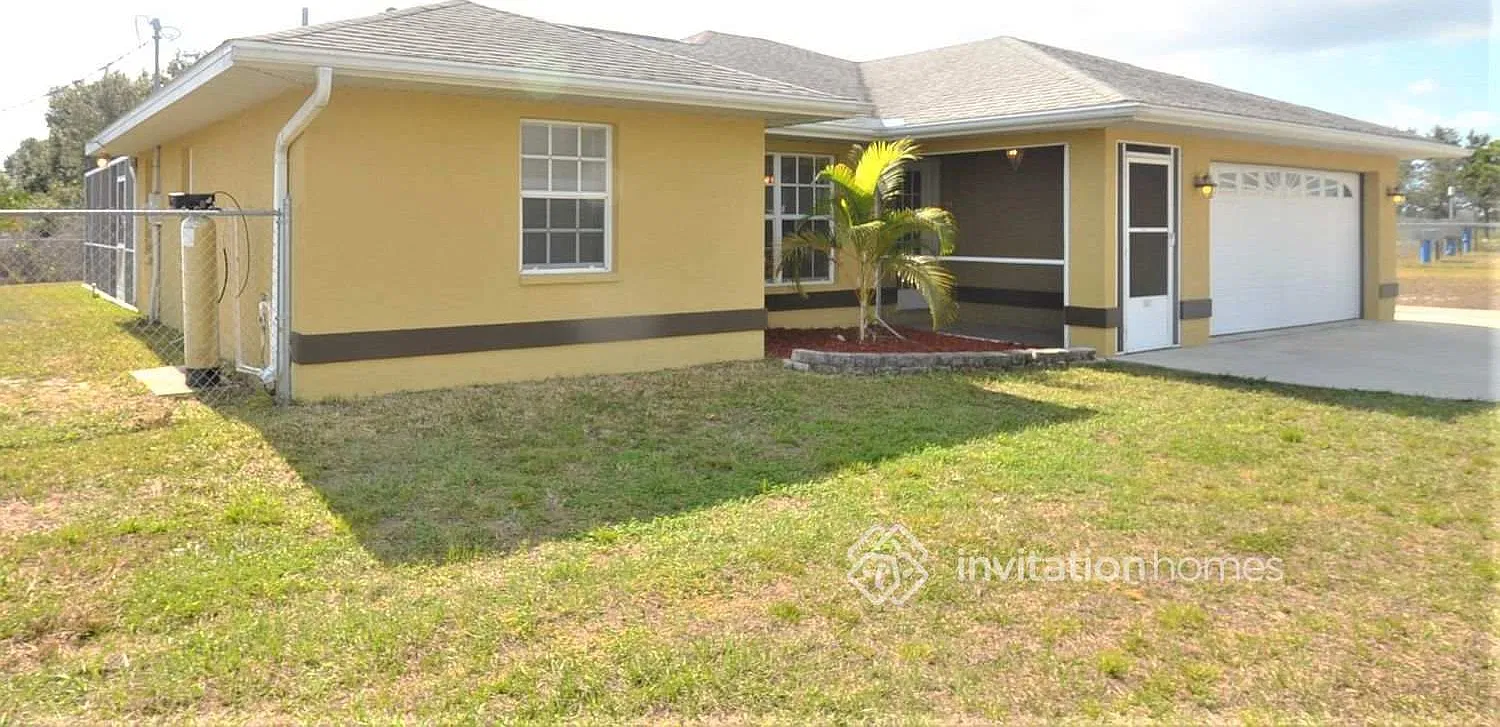 8591 W Price Blvd North Port, FL 34291 — Photo 2