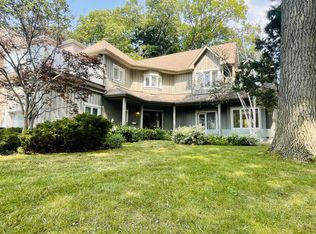 163 Silver Birch Ave, Toronto, ON M4E 3L3