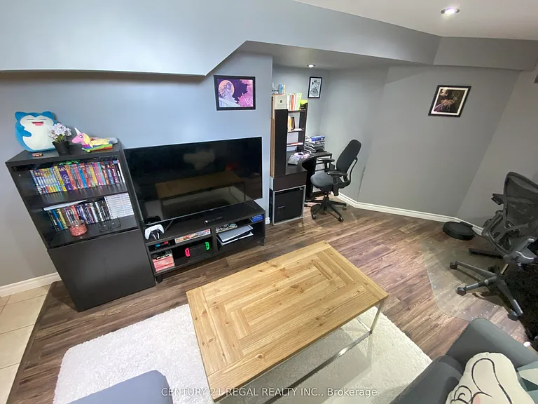 25 Monte Carlo Dr #BASEMENT — Photo 25