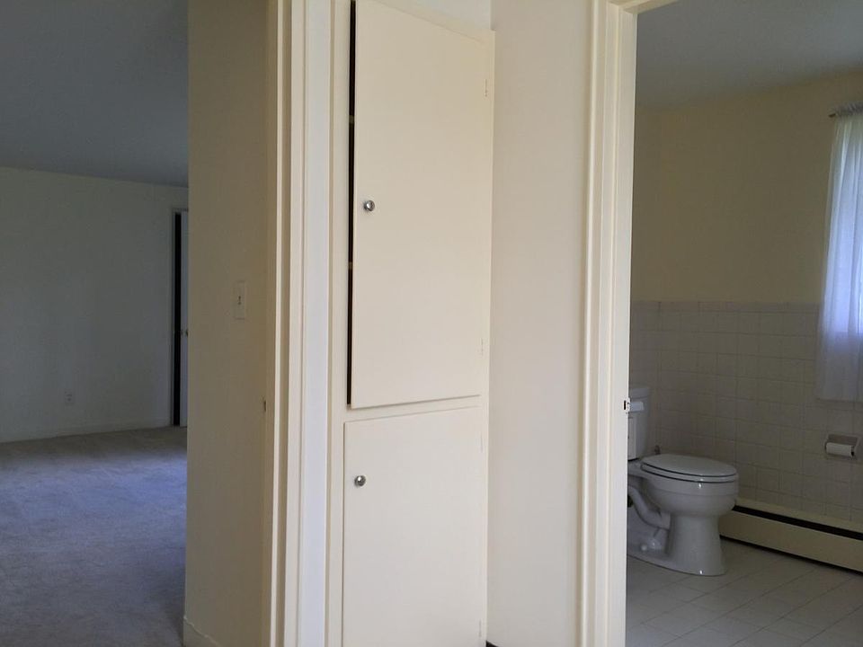 1st image of 145 Campus Dr