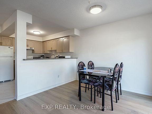 5th image of 200 Cresthaven Rd #37