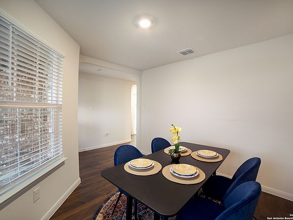 5th image of 7139 CAPELLA CIR