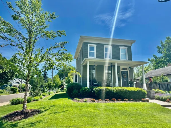 4930 Morehead Ave, White Bear Lake, MN 55110