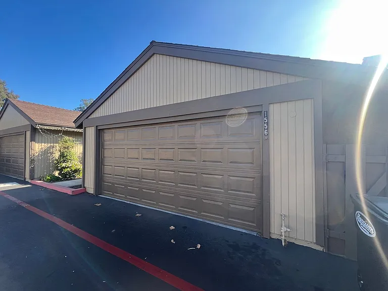 1556 Bittern Ct — Photo 2