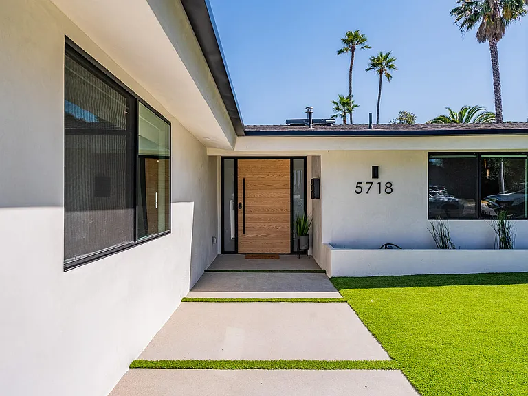5718 Wallis Ln — Photo 6