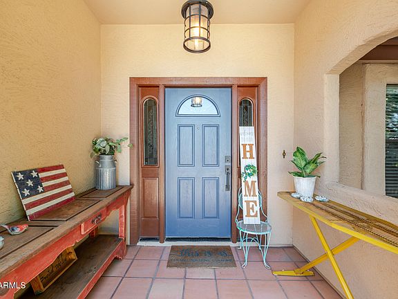 5th image of 4023 W BEVERLY Lane