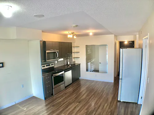 2150 Lawrence Ave E Photo 1