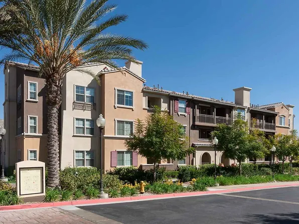 The Vistas of West Hills