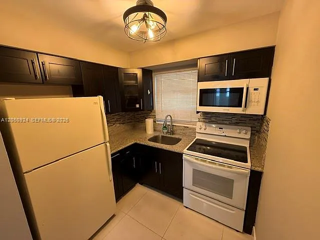 1859 Wiley St #3 — Photo 14