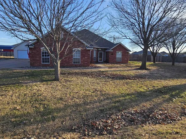 311 Seabea Dr, Wichita Falls, TX 76308