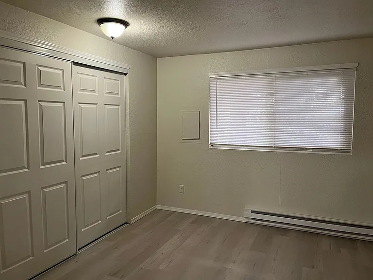 Skandi Villa in Edmonds | Boutique Apartments with Modern Touches | 1 MONTH FREE! — Photo 27