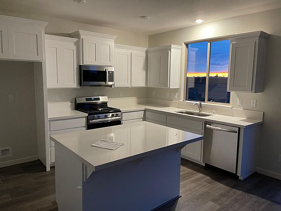 3rd image of 3164 Le Bourget Ln