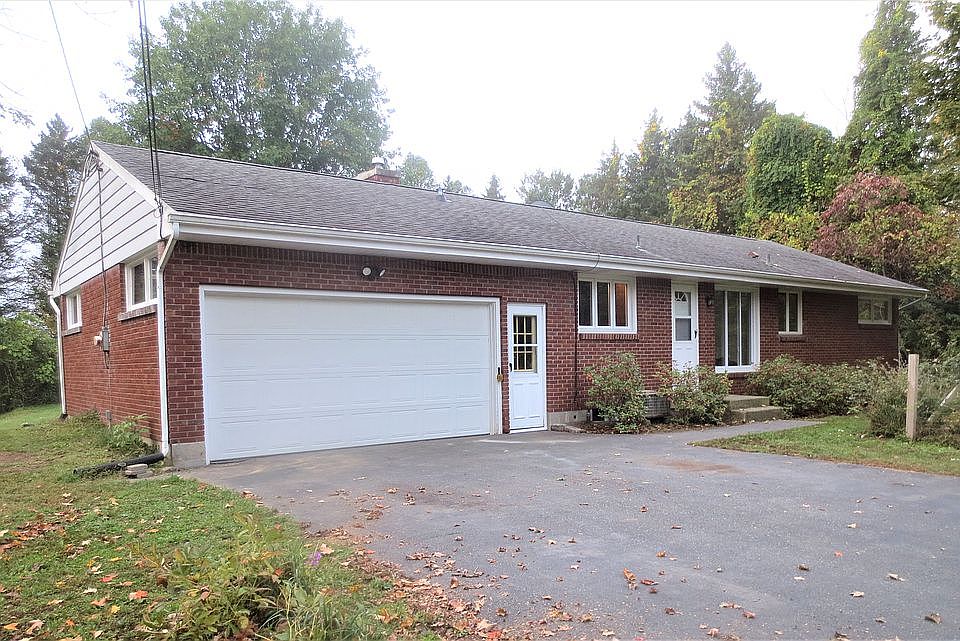 2nd image of 1263 Spring Ave