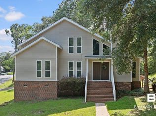 201 Maplewood Loop, Daphne, AL 36526