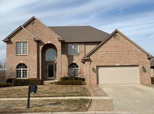 16831 Orchard Gardens Dr, Macomb, MI 48042
