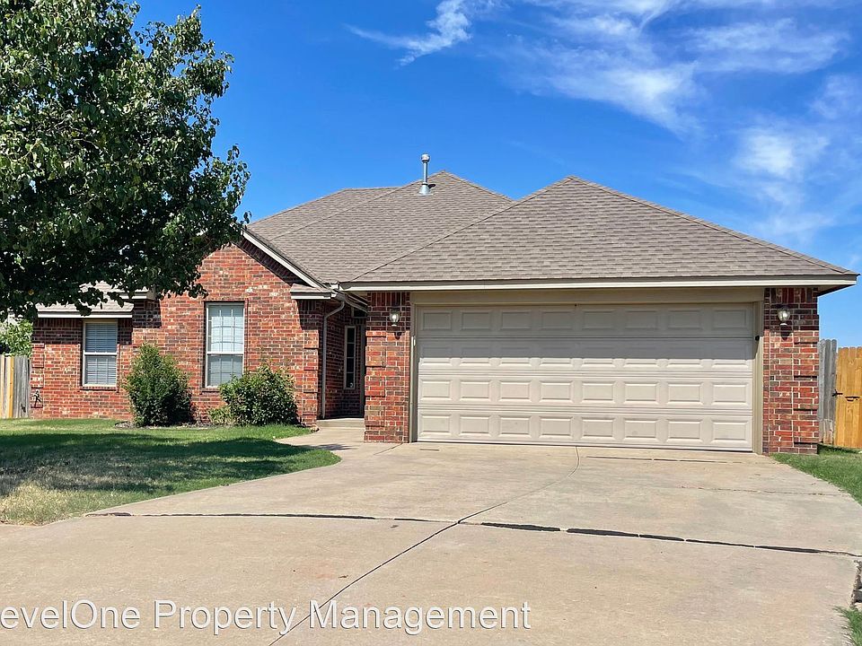 1st image of 16813 La Paloma Ln
