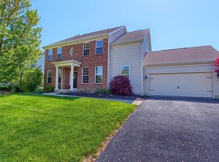 7799 Maple Run Ln, Powell, OH 43065