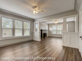 3319 W Wells St #4, Milwaukee, WI 53208