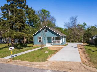 615 Holbrook St, Mount Vernon, TX 75457