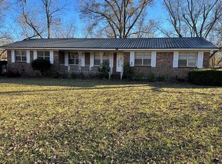 1940 1st Ave, Rochelle, GA 31079