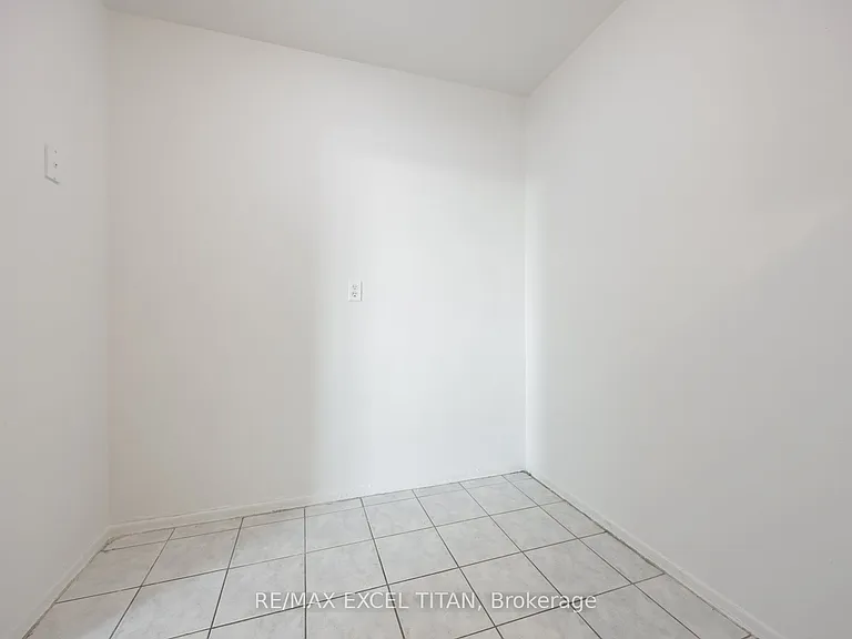 1385 Midland Ave #611 — Photo 14