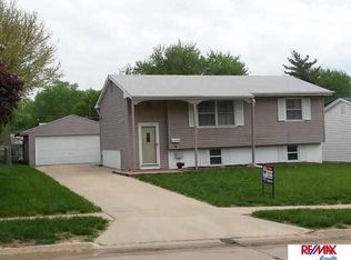12670 B St, Omaha, NE 68144