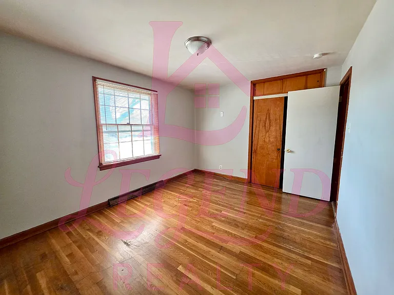 623 Ludlow Dr — Photo 7