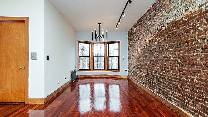 1st image of 358 Franklin Ave #3L