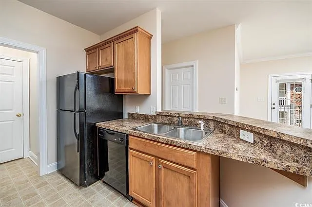2037 Silvercrest Dr #16-H — Photo 12