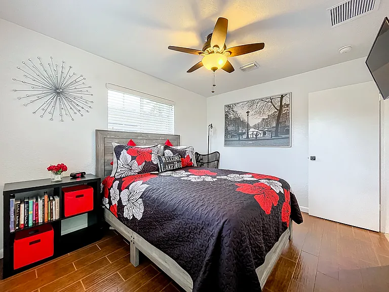 6512 Arbor Dr — Photo 10