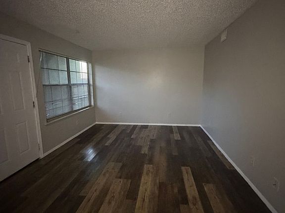 5th image of 616-716 W Calle Sur St #624
