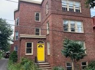 21 Dow St, Portland, ME 04102