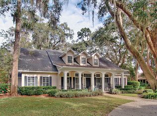 220 Saint James Ave, Saint Simons Island, GA 31522