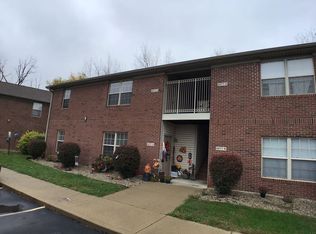 4277 Eclipse Way APT C, New Palestine, IN 46163