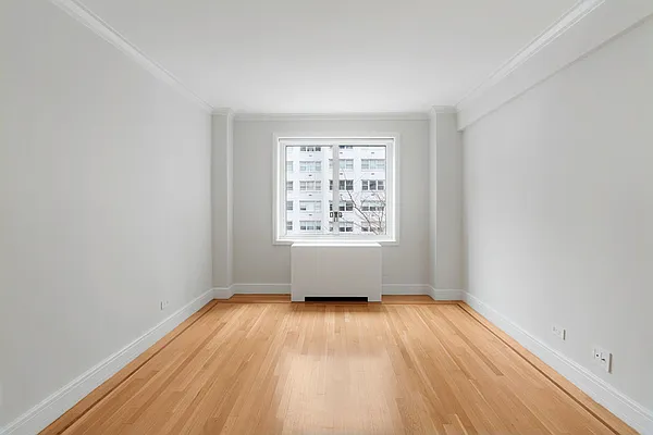 Rented by 165 E 66 Street Residential Owner LLC | media 11