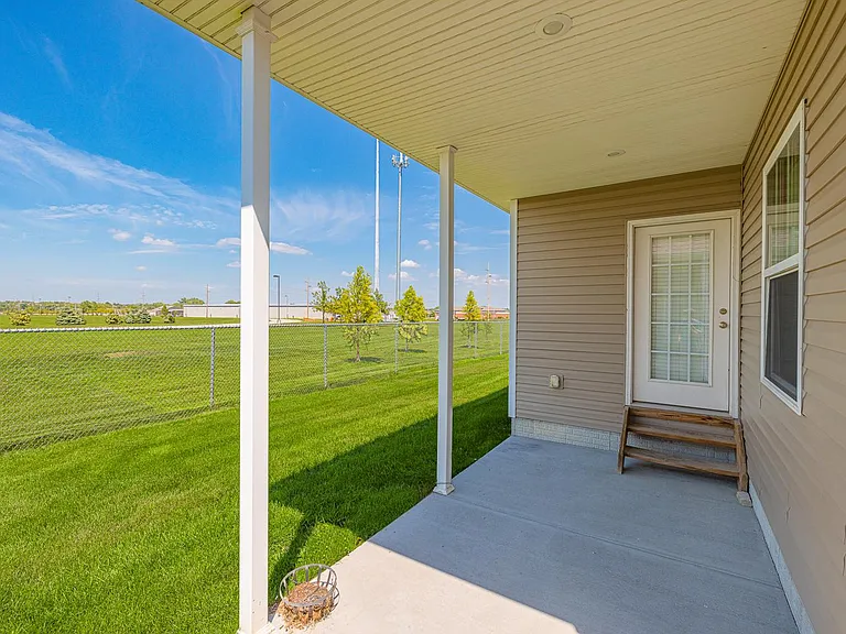 3154 King Ridge Blvd — Photo 30