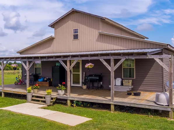 2848 Tennis Rd, Fort Payne, AL 35968