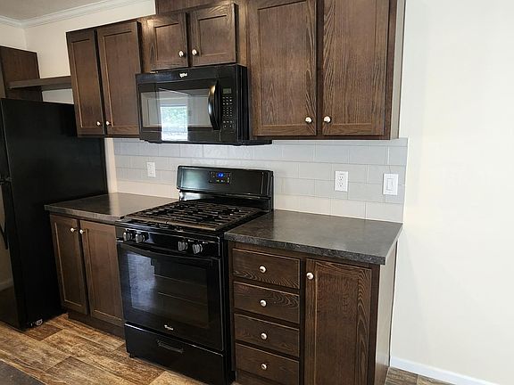 2nd image of 4359 Dogwood Blvd #759