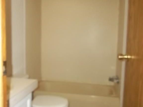 4th image of 150 Thornwood Ln