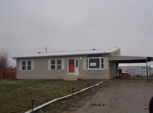 7650 Lake Dr, Evansville, WY 82636