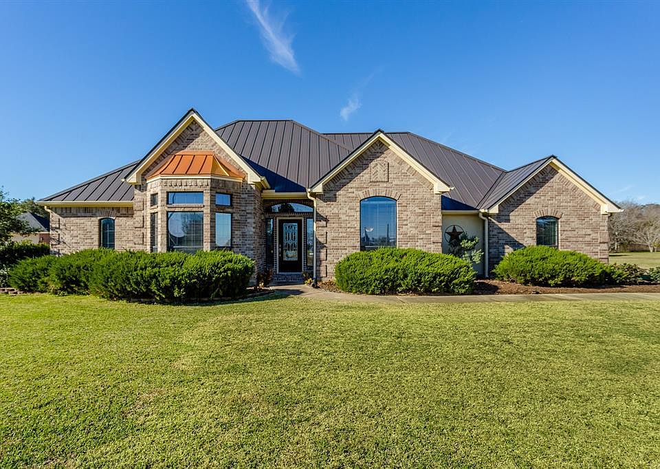 1st image of 5003 Brazos Lakes Dr