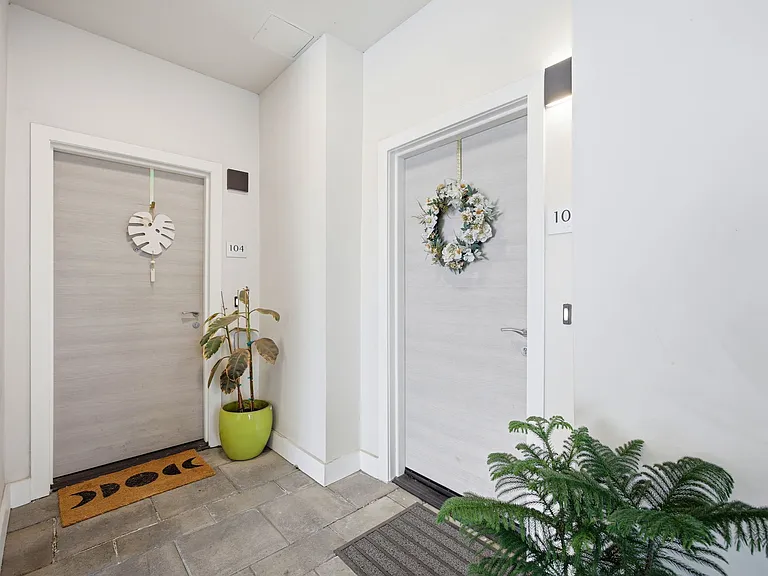 399 E Del Mar Blvd #103 — Photo 8