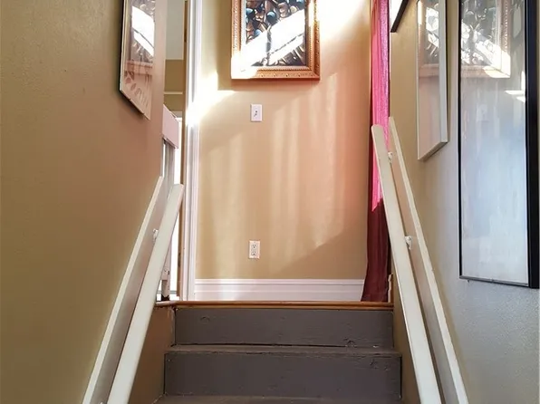 21171 Lochlea Ln, Huntington Beach, CA 92646