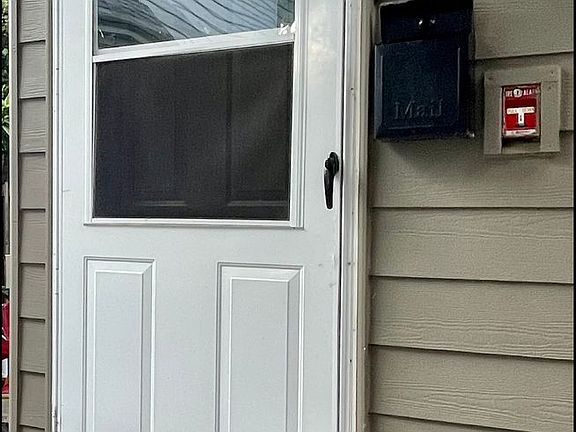 3rd image of 1626-1646 SE Ash St #1634