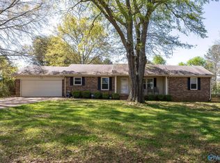 100 Erle Phillips Rd, Huntsville, AL 35806